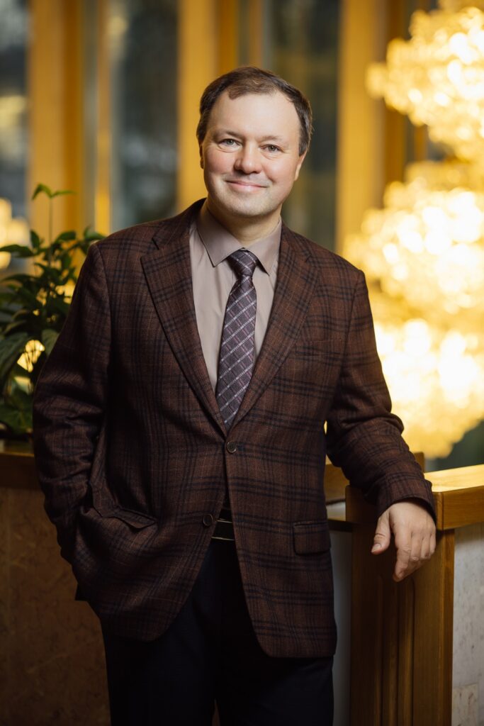 Кирилл Назаренко